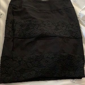 Black pencil Mini lace detail